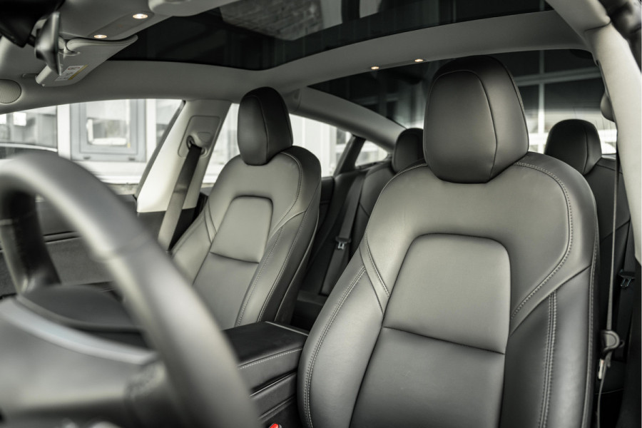 Tesla Model 3 Performance AWD 75 kWh Tijdelijke eindejaarskorting, nu van 29750.- voor 28750.-
