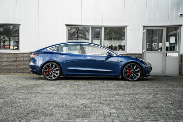 Tesla Model 3 Performance AWD 75 kWh Tijdelijke eindejaarskorting, nu van 29750.- voor 28750.-