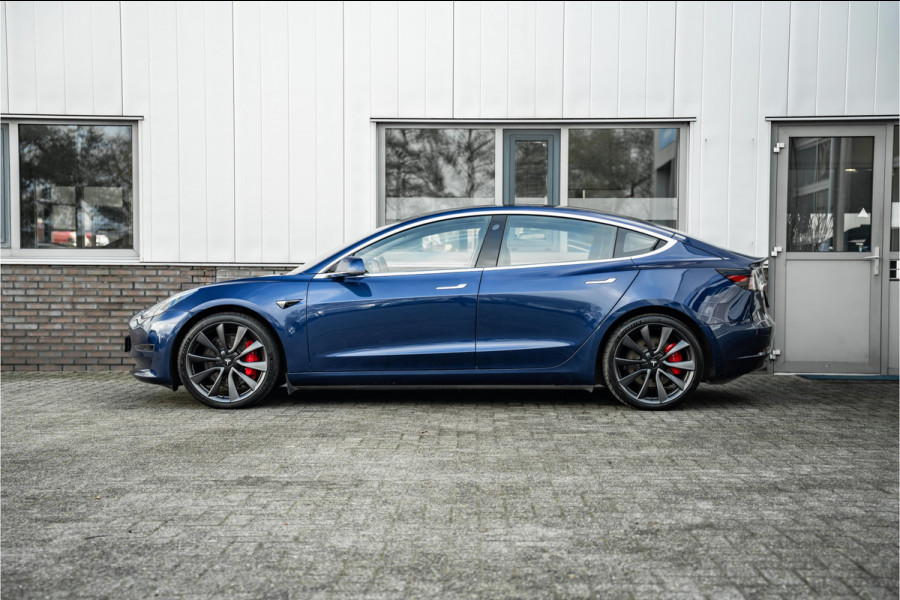 Tesla Model 3 Performance AWD 75 kWh Tijdelijke eindejaarskorting, nu van 29750.- voor 28750.-