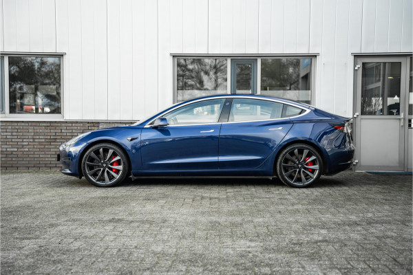 Tesla Model 3 Performance AWD 75 kWh Tijdelijke eindejaarskorting, nu van 29750.- voor 28750.-