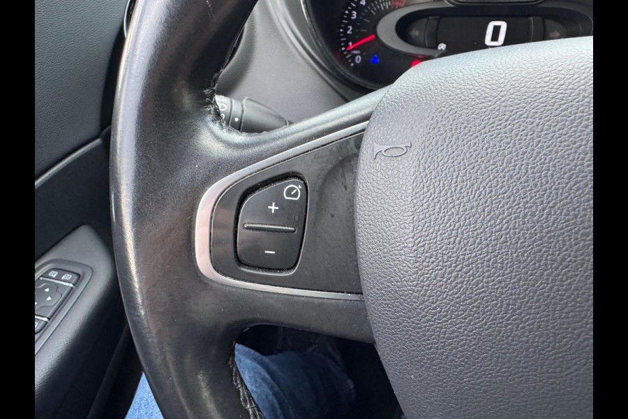 Renault Captur TCe 90 Intens Navi / P-sensoren & camera / Clima / LM velgen