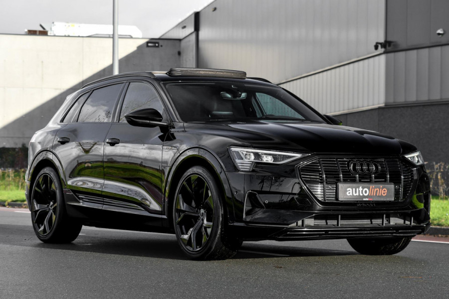 Audi e-tron E-tron 55 quattro S-Line 95 kWh. Pano, Luchtvering, Leder, Camera, Dodeh, CarPlay!