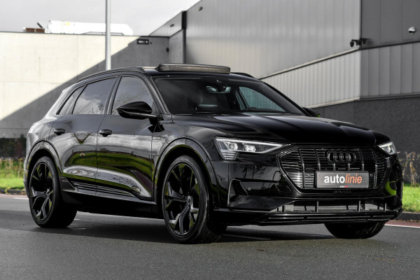 Audi e-tron E-tron 55 quattro S-Line 95 kWh. Pano, Luchtvering, Leder, Camera, Dodeh, CarPlay!