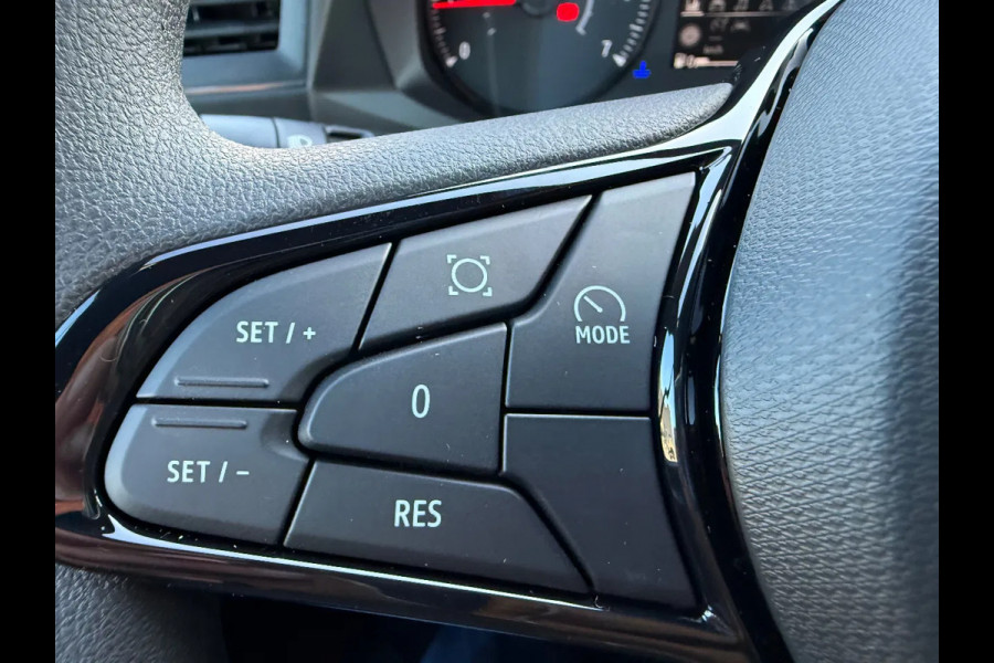 Renault Master Red Edition E-TECH L3H2 NIEUW/ ZWART/ LM VELGEN