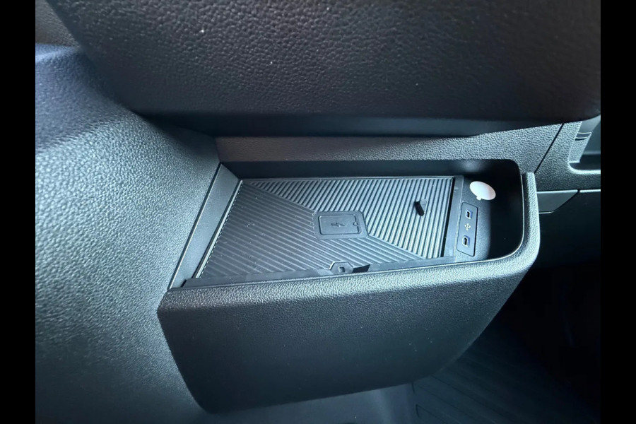 Renault Master Red Edition E-TECH L3H2 NIEUW/ ZWART/ LM VELGEN