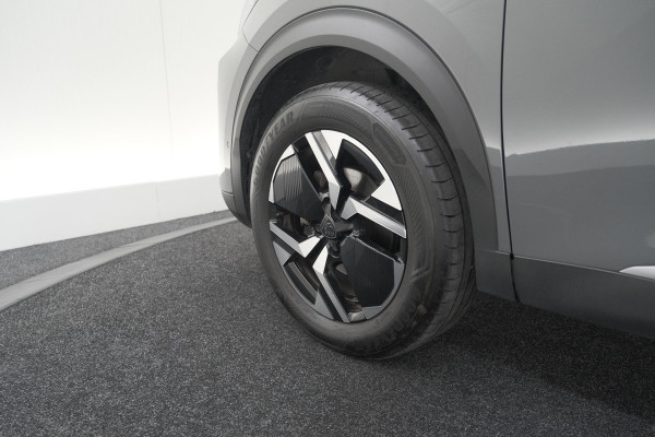 Peugeot 2008 PureTech 130 EAT8 GT | 360 Camera | Stoelmassage | Adaptieve Cruise Control | Dodehoekdetectie
