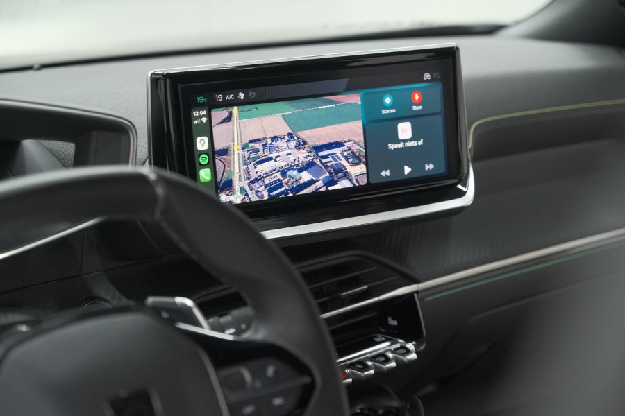 Peugeot 2008 PureTech 130 EAT8 GT | 360 Camera | Stoelmassage | Adaptieve Cruise Control | Dodehoekdetectie