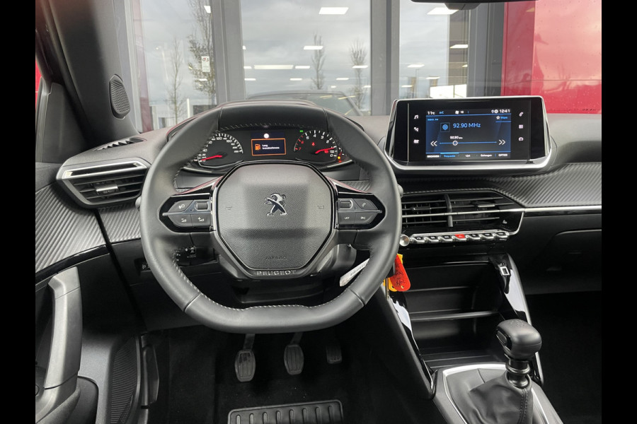 Peugeot 2008 1.2 PureTech Active | Camera | Parkeersensoren | Stoelverwarming