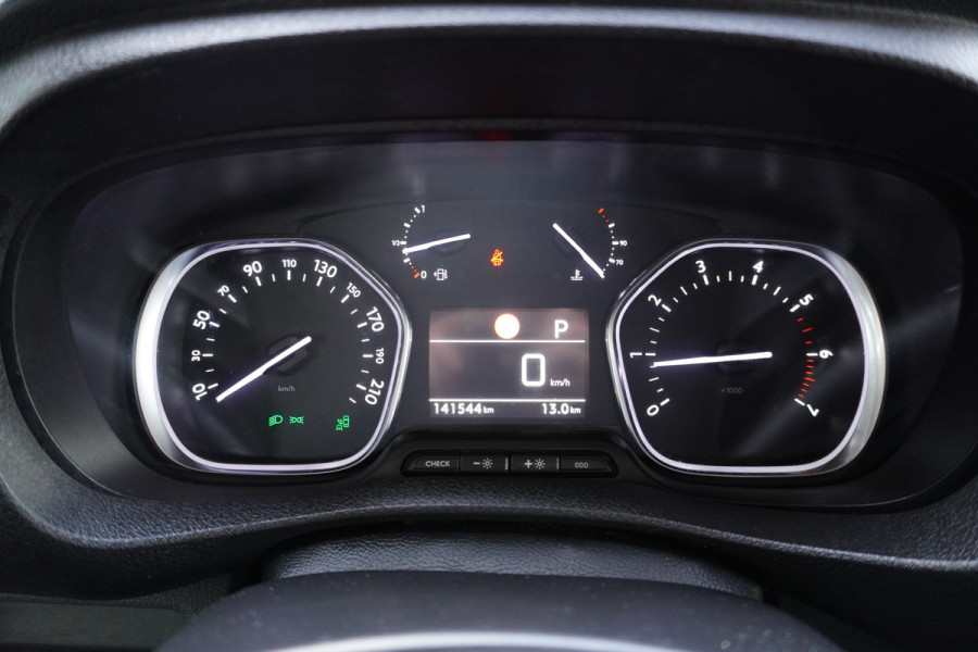 Peugeot Expert 227S 2.0 BlueHDI 180 Premium Pack Automaat nr.V101 | Airco | Cruise | Navi | Camera