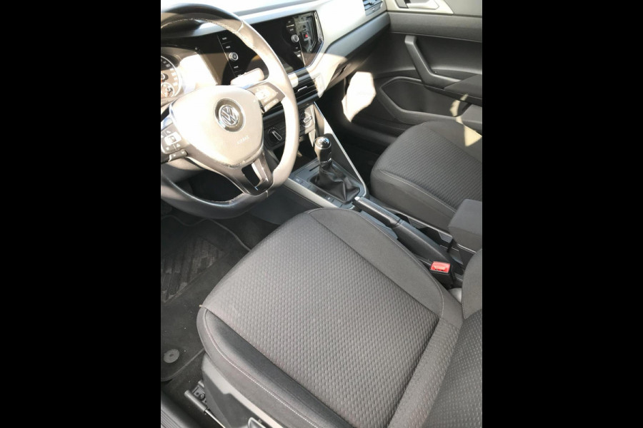 Volkswagen Polo 1.0 TSI Beats/ PDC/ Privacyglass/ Premium Audio