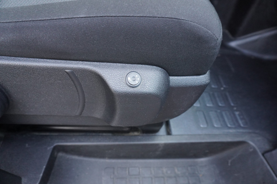 Peugeot Expert 227S 2.0 BlueHDI 180 Premium Pack Automaat nr.V101 | Airco | Cruise | Navi | Camera