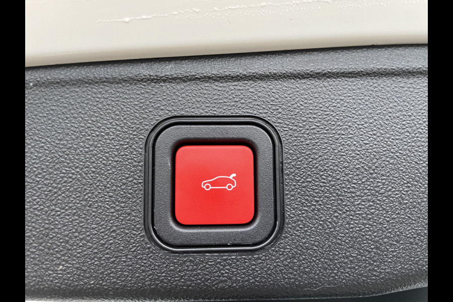 Jeep Avenger 1.2 Altitude | Camera | Parkeersensoren | Apple/Android CarPlay