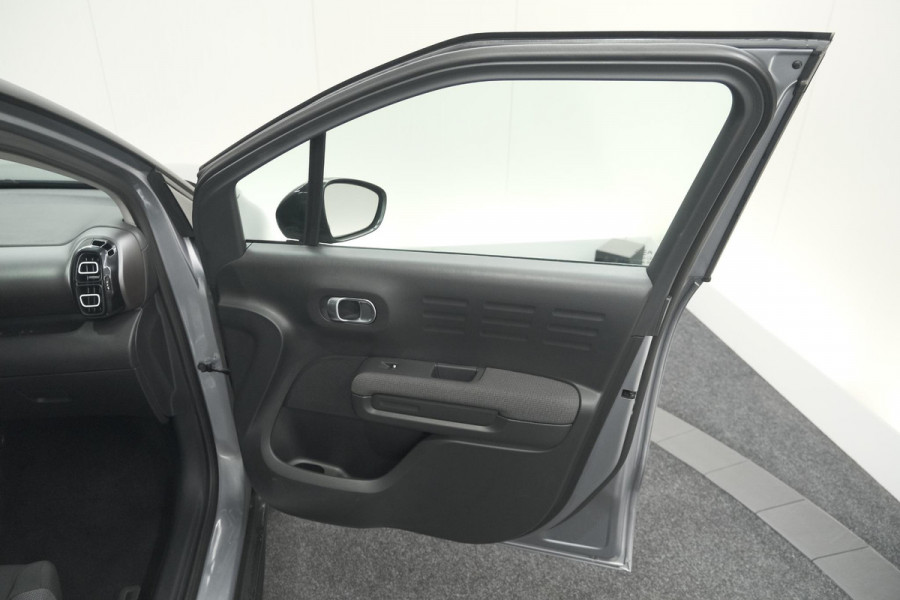 Citroën C3 Aircross PureTech 110 Plus | Parkeersensoren | Navigatie | Apple Carplay | Climate Control