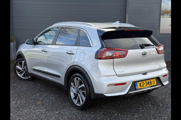 Kia Niro 1.6 GDi Hybrid SportsLine 2e Eigenaar,Camera,Navi,Leder,Clima,Cruise,Stoelverw.Stuurverw.Stoelventilatie,Pdc,Lm velgen,N.A.P,Nieuwe Apk bij Aflevering