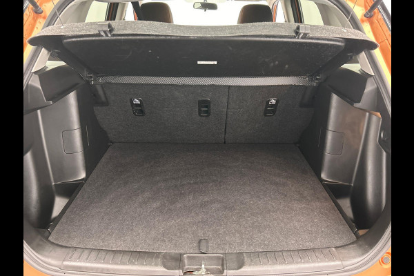 Suzuki Vitara 1.6 Exclusive Carplay Camera Navigatie Climate-control Cruise Stoelverwarming