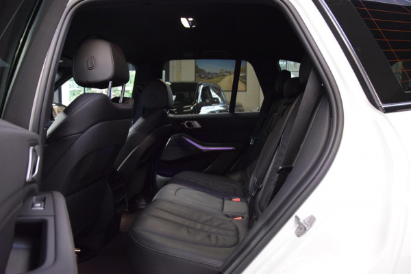 BMW X5 XDrive40i High Executive |M-Pakket|22 inch|ACC|Keyless-entry|