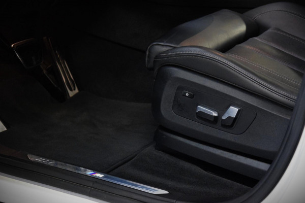 BMW X5 XDrive40i High Executive |M-Pakket|22 inch|ACC|Keyless-entry|