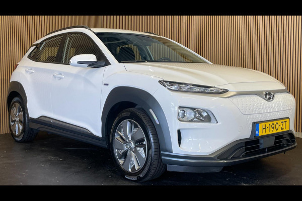 Hyundai Kona EV Comfort 64 kWh|FACELIFT|3-FASE|ACC|CAMERA|CARPLAY|NAVI|NL- AUTO|NAP|INCL. BTW|1e EIG.|