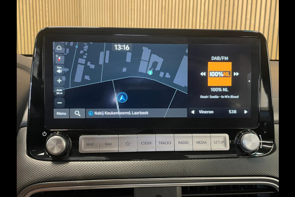 Hyundai Kona EV Comfort 64 kWh|FACELIFT|3-FASE|ACC|CAMERA|CARPLAY|NAVI|NL- AUTO|NAP|INCL. BTW|1e EIG.|