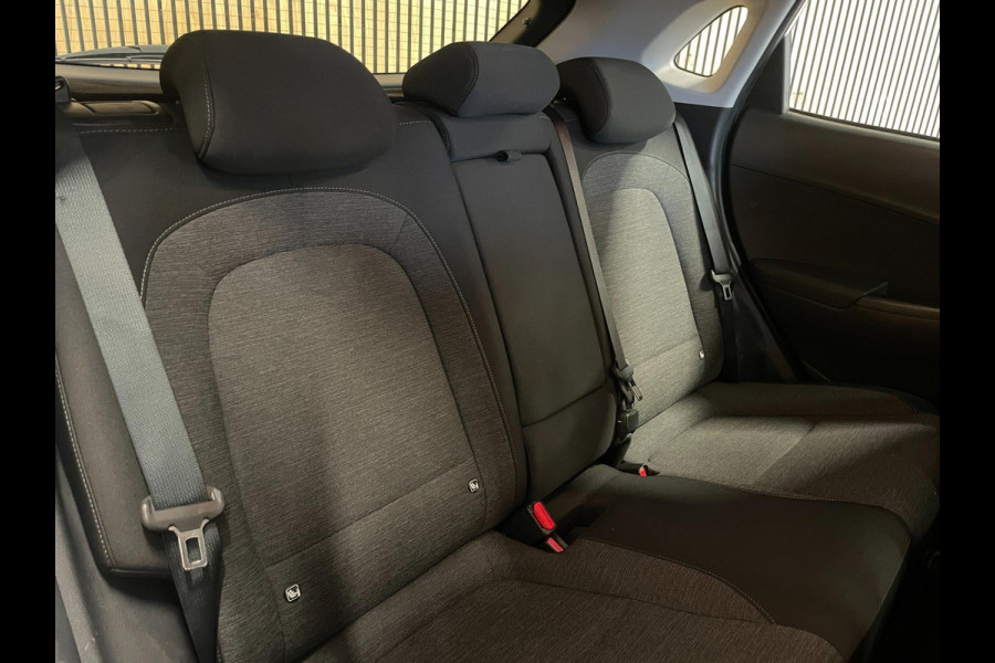 Hyundai Kona EV Comfort 64 kWh|FACELIFT|3-FASE|ACC|CAMERA|CARPLAY|NAVI|NL- AUTO|NAP|INCL. BTW|1e EIG.|
