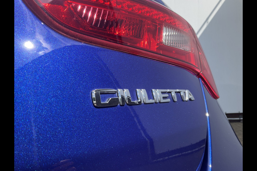 Alfa Romeo Giulietta 1.750 Turbo 241pk Veloce Automaat Carbon Carplay Sport-Stoelen Nav/Cruise Voll.Onderhouden!