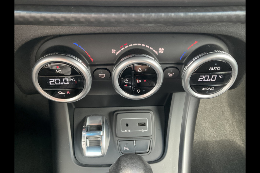 Alfa Romeo Giulietta 1.750 Turbo 241pk Veloce Automaat Carbon Carplay Sport-Stoelen Nav/Cruise Voll.Onderhouden!