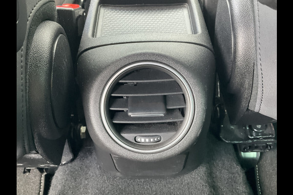 Alfa Romeo Giulietta 1.750 Turbo 241pk Veloce Automaat Carbon Carplay Sport-Stoelen Nav/Cruise Voll.Onderhouden!