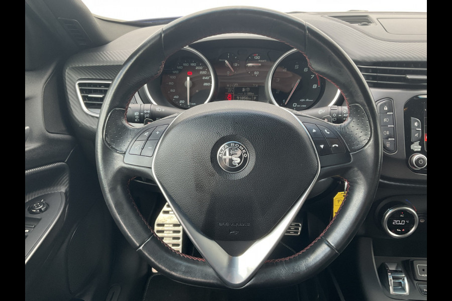 Alfa Romeo Giulietta 1.750 Turbo 241pk Veloce Automaat Carbon Carplay Sport-Stoelen Nav/Cruise Voll.Onderhouden!