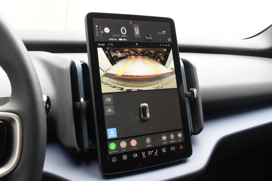 Volvo EX30 272PK Ext. Range Core / Adaptieve Cruise Control/ Climate Pack / Extra getint glas / Dodehoek Detectie / Parkeersensoren/ Achteruitrijcamera/ Warmtepomp/ Google Services/