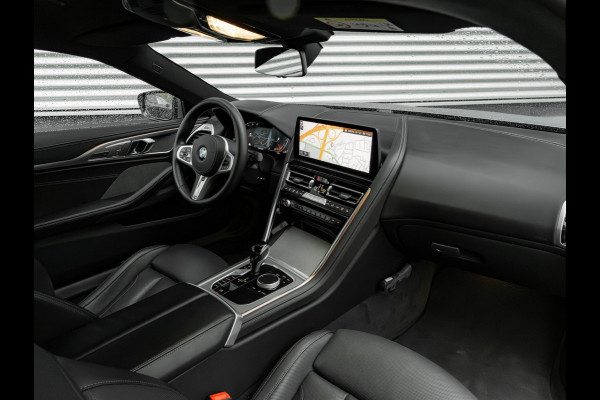 BMW 8 Serie 840i Coupé - High Executive - Driving Ass Prof - Laserlight - Soft Close Portieren
