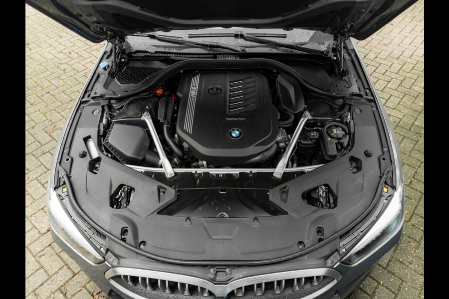 BMW 8 Serie 840i Coupé - High Executive - Driving Ass Prof - Laserlight - Soft Close Portieren