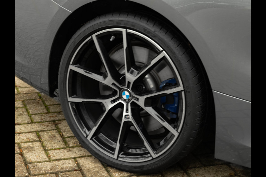 BMW 8 Serie 840i Coupé - High Executive - Driving Ass Prof - Laserlight - Soft Close Portieren