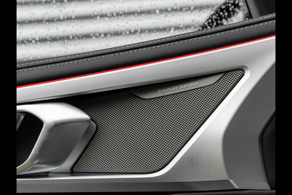 BMW 8 Serie 840i Coupé - High Executive - Driving Ass Prof - Laserlight - Soft Close Portieren