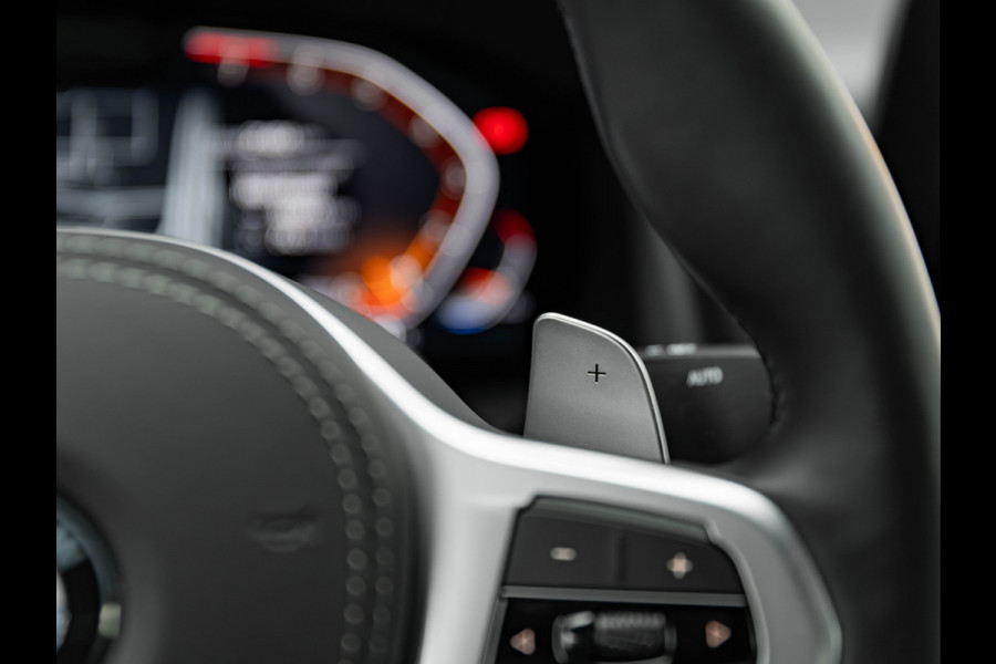 BMW 8 Serie 840i Coupé - High Executive - Driving Ass Prof - Laserlight - Soft Close Portieren