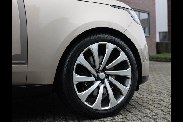 Land Rover Range Rover P550e Autobiography | 23Inch SV - Meridian Signature