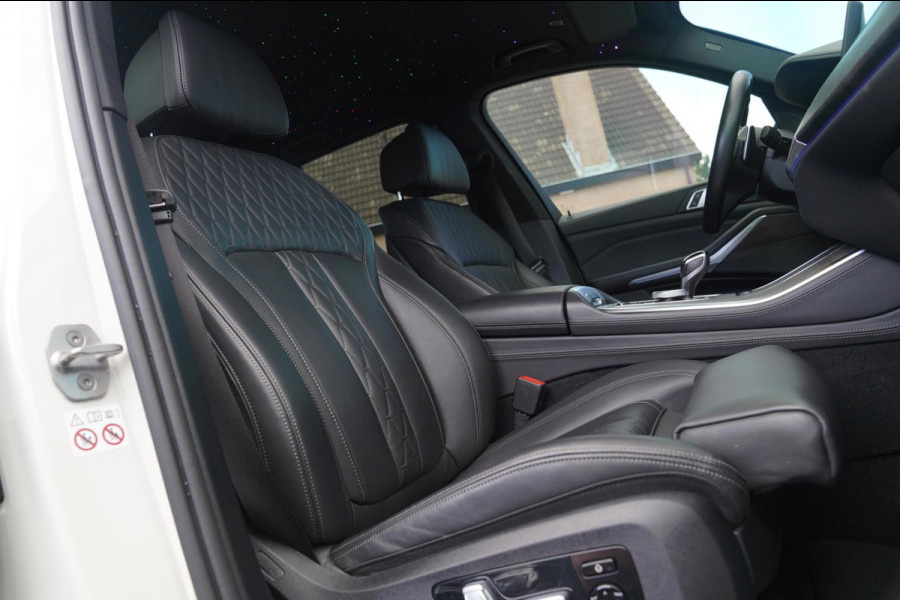 BMW X5 XDrive40i High Executive 7p. | Dealer onderhouden | Luxe leder | AdaptieveCruise | Lane Assist | LED | Starlight | 7 zitter