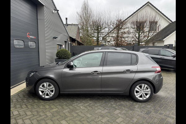 Peugeot 308 1.2 PureTech Blue Lion | Panoramadak | Navigatie | Lichtmetalen Velgen | Parkeersensoren |