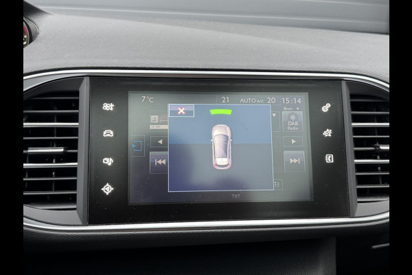 Peugeot 308 1.2 PureTech Blue Lion | Panoramadak | Navigatie | Lichtmetalen Velgen | Parkeersensoren |