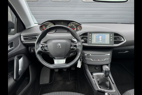 Peugeot 308 1.2 PureTech Blue Lion | Panoramadak | Navigatie | Lichtmetalen Velgen | Parkeersensoren |