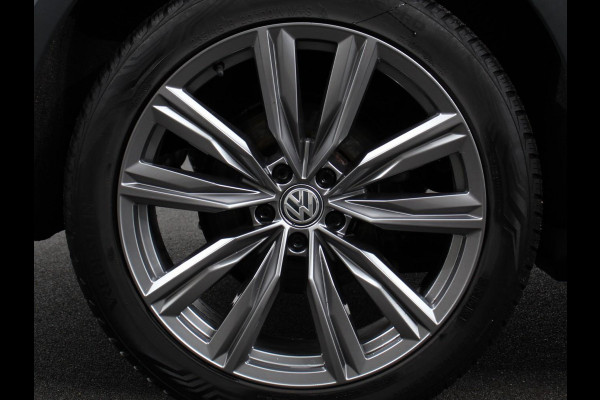 Volkswagen Tiguan Allspace 1.5 TSI DSG Comfortline 7p. | Climate Control | Camera | Parkeer sensoren | Trekhaak | Electrisch bedienbare achterklep | Stoelverwarming
