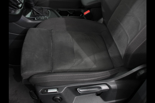 Volkswagen Tiguan Allspace 1.5 TSI DSG Comfortline 7p. | Climate Control | Camera | Parkeer sensoren | Trekhaak | Electrisch bedienbare achterklep | Stoelverwarming