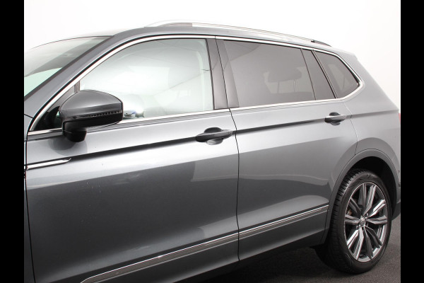 Volkswagen Tiguan Allspace 1.5 TSI DSG Comfortline 7p. | Climate Control | Camera | Parkeer sensoren | Trekhaak | Electrisch bedienbare achterklep | Stoelverwarming