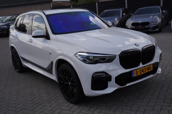 BMW X5 XDrive40i High Executive 7p. | Dealer onderhouden | Luxe leder | AdaptieveCruise | Lane Assist | LED | Starlight | 7 zitter