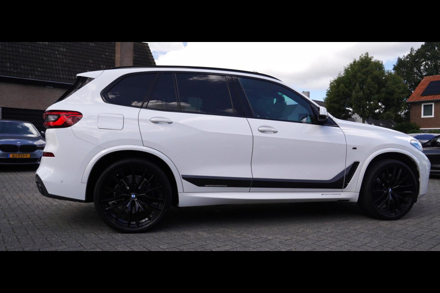 BMW X5 XDrive40i High Executive 7p. | Dealer onderhouden | Luxe leder | AdaptieveCruise | Lane Assist | LED | Starlight | 7 zitter