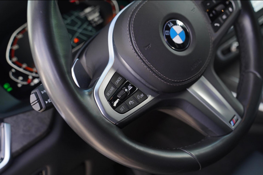 BMW X5 XDrive40i High Executive 7p. | Dealer onderhouden | Luxe leder | AdaptieveCruise | Lane Assist | LED | Starlight | 7 zitter