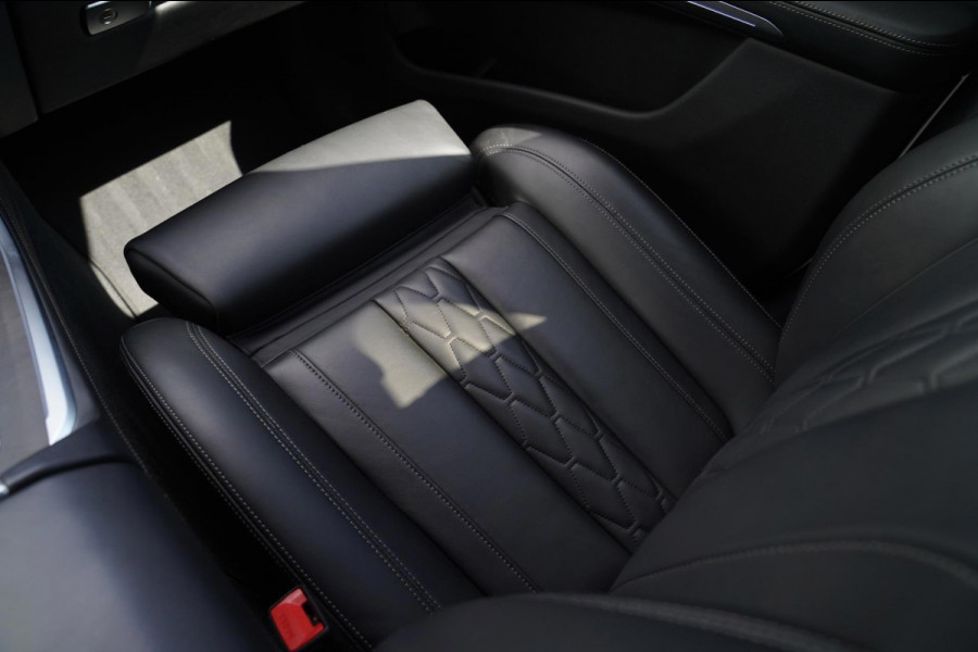 BMW X5 XDrive40i High Executive 7p. | Dealer onderhouden | Luxe leder | AdaptieveCruise | Lane Assist | LED | Starlight | 7 zitter