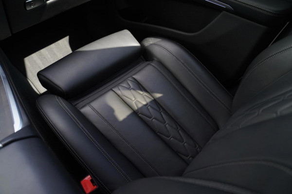 BMW X5 XDrive40i High Executive 7p. | Dealer onderhouden | Luxe leder | AdaptieveCruise | Lane Assist | LED | Starlight | 7 zitter