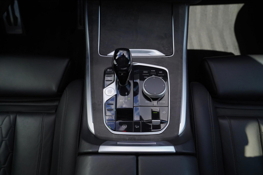 BMW X5 XDrive40i High Executive 7p. | Dealer onderhouden | Luxe leder | AdaptieveCruise | Lane Assist | LED | Starlight | 7 zitter