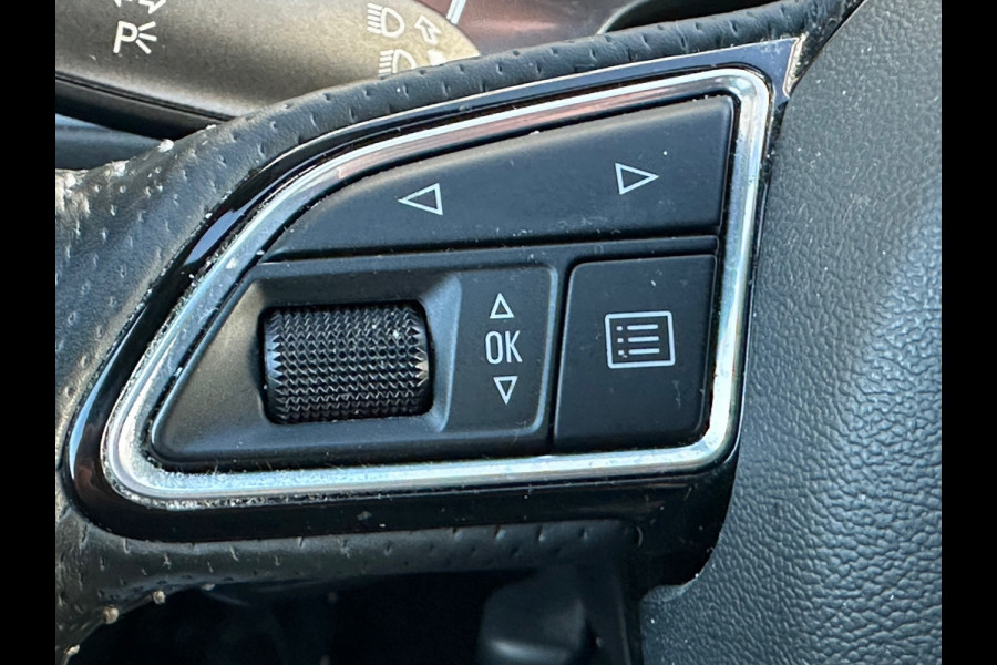 Audi A6 Avant 1.8 TFSI ultra S line Edition Camera/ stoelverw./navi