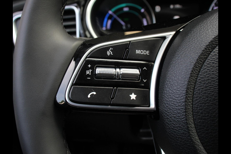 Kia Xceed 1.6 GDi PHEV DynamicLine | DEMO ! | Navigatie | Camera | Climate Control | Cruise control adaptive | Lane assist | Lichtmetalen Velgen | Stoelverwarming